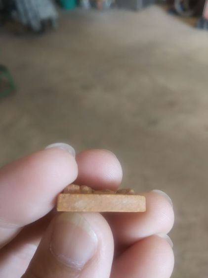 พระเนื้อผงผสมว่านพิมพ์เล็ก(พระพิมพ์พระอุปคุต(วัดเขาบางพระ)(รูปทรงเตารีด)(จังหวัดชลบุรี))พระบ้านพระเครื่องรางของมงคล รูปที่ 14