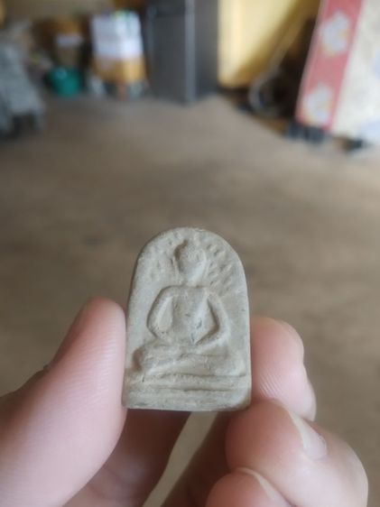 พระเนื้อผงผสมว่าน(พระผงพิมพ์ปรกโพธิ์หลังเรียบ(ไม่ทราบพระเกจิที่สร้าง)พระบ้านพระเครื่องรางของมงคล รูปที่ 4