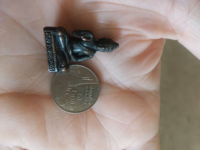 พระเนื้อโลหะทองแดงพิมพ์เล็ก(พระรูปหล่อพระหลวงพ่อเพชร(ไม่ทราบพระเกจิที่สร้าง))พระบ้านพระเครื่องรางของมงคล รูปที่ 7