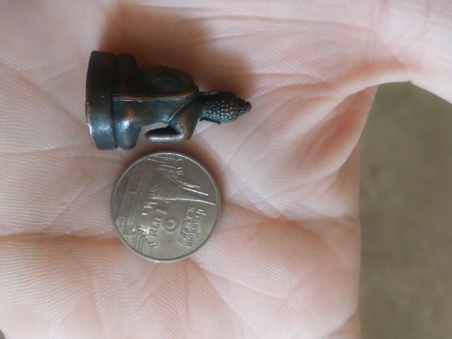 พระเนื้อโลหะทองแดงพิมพ์เล็ก(พระรูปหล่อพระหลวงพ่อเพชร(ไม่ทราบพระเกจิที่สร้าง))พระบ้านพระเครื่องรางของมงคล รูปที่ 11