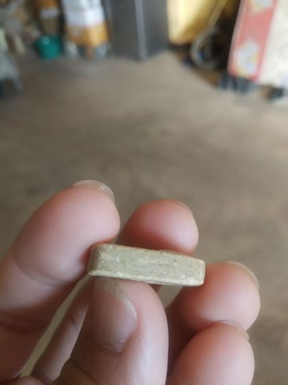 พระเนื้อผงผสมมวลสารเกสร(พระหลวงพ่อเงินวัดบางคลาน(รุ่นปลดหนี้)ปี2534(จังหวัดพิจิตร))พระบ้านพระเครื่องรางของมงคล รูปที่ 12