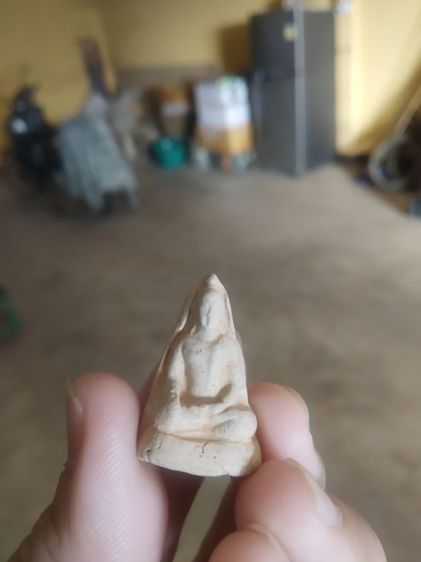 พระเนื้อผงผสมดินและว่าน(พระเครื่องพิมพ์พระพุทธเนื้อสีขาวไม่ทราบเกจิที่สร้าง)พระบ้านพระเครื่องรางของมงคล รูปที่ 3