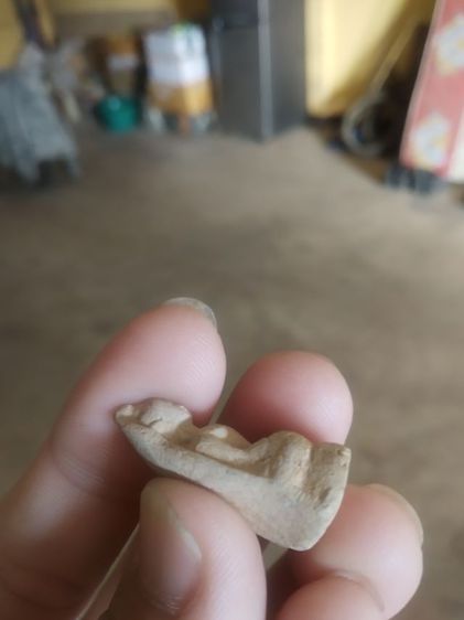 พระเนื้อผงผสมดินและว่าน(พระเครื่องพิมพ์พระพุทธเนื้อสีขาวไม่ทราบเกจิที่สร้าง)พระบ้านพระเครื่องรางของมงคล รูปที่ 16