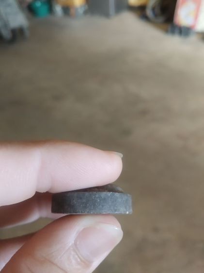 พระเนื้อผงผสมว่านดำ(พระปิดตาหลังยันต์(พระเจ้าห้าพระองค์)(เนื้อออกสีเทาเข้ม)(พระพิมพ์กลางไม่ทราบพระเกจิที่สร้าง))พระบ้านพระเครื่องรางของมงคล รูปที่ 15