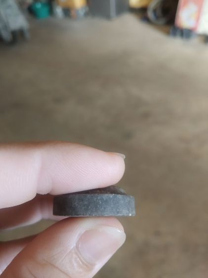 พระเนื้อผงผสมว่านดำ(พระปิดตาหลังยันต์(พระเจ้าห้าพระองค์)(เนื้อออกสีเทาเข้ม)(พระพิมพ์กลางไม่ทราบพระเกจิที่สร้าง))พระบ้านพระเครื่องรางของมงคล รูปที่ 14