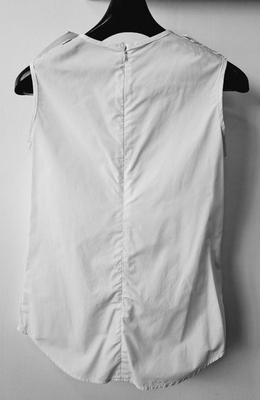 ส่งต่อเสื้อเกาหลี สีขาว รูปที่ 3