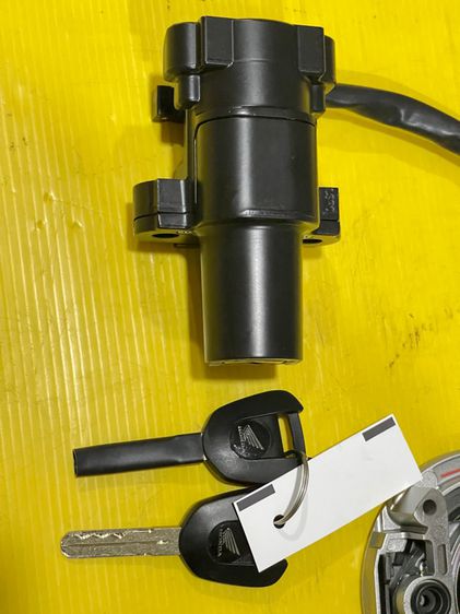 ชุดกุญแจ cb500 แท้ รูปที่ 7