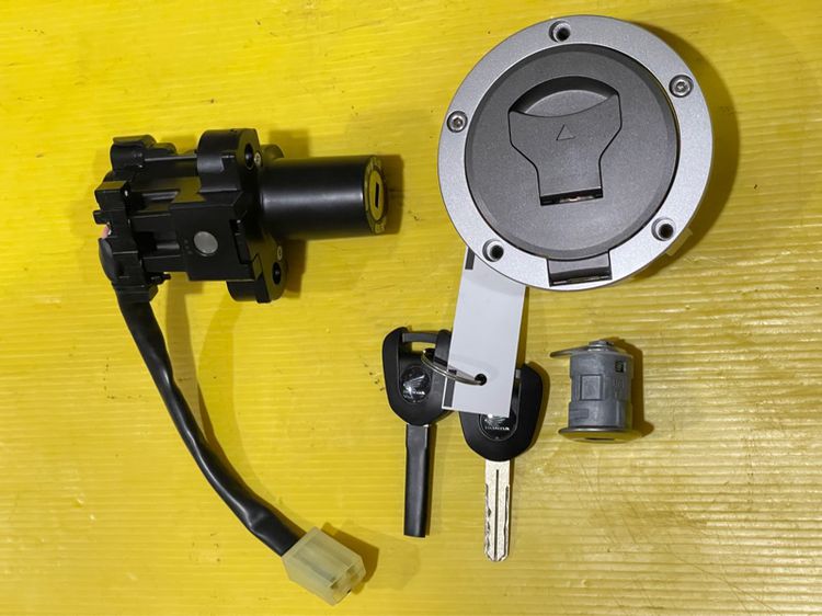 ชุดกุญแจ cb500 แท้ รูปที่ 5