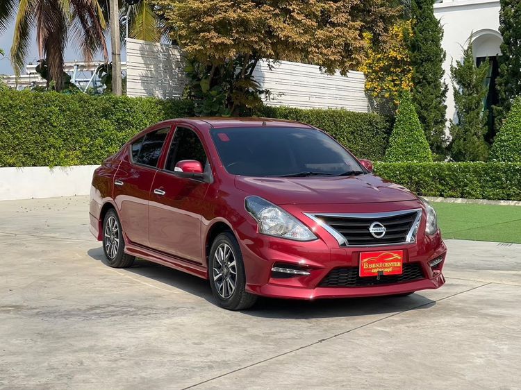 รถ Nissan Almera 1.2 E Sportech สี แดง