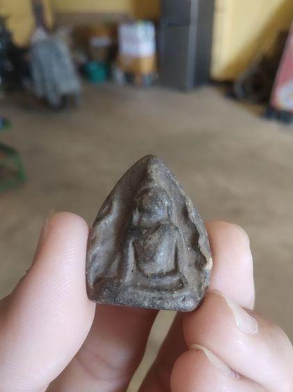 พระเนื้อดินผสมผง(พระพิมพ์พระนางพญาหลังเรียบไม่ทราบเกจิที่สร้าง(280203))พระบ้านพระเครื่องรางของมงคล รูปที่ 3