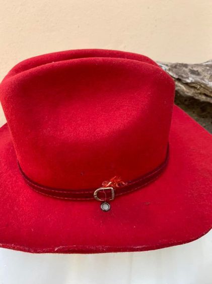 หมวกสักหราด แนวคาวบอย สีแดง ปีกแข็งปานกลาง งานกระสอบ รูปที่ 4