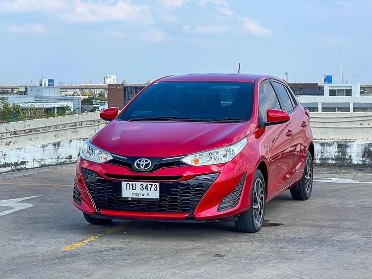 Toyota Yaris 2020 1.2 Entry Sedan เบนซิน ไม่ติดแก๊ส เกียร์อัตโนมัติ แดง