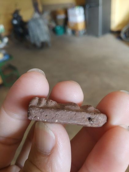 พระเนื้อดินผสมผง(พระพิมพ์พระกลีบบัวนั่งสมาธิ(เนื้อออกน้ำตาลหลังเรียบ)(ไม่ทราบพระเกจิที่สร้าง)(280225))พระบ้านพระเครื่องรางของมงคล รูปที่ 11