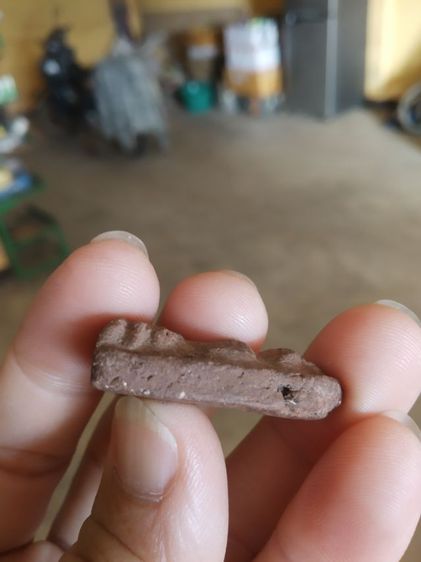 พระเนื้อดินผสมผง(พระพิมพ์พระกลีบบัวนั่งสมาธิ(เนื้อออกน้ำตาลหลังเรียบ)(ไม่ทราบพระเกจิที่สร้าง)(280225))พระบ้านพระเครื่องรางของมงคล รูปที่ 13