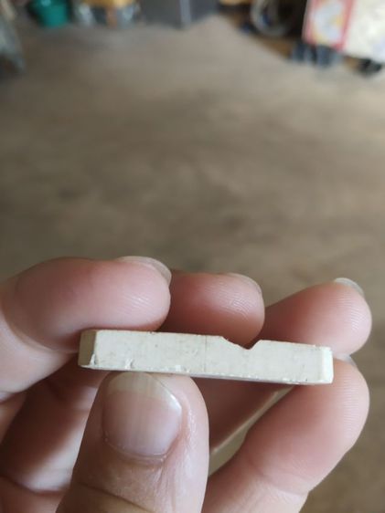 พระเนื้อผงผสมว่านรูปทรงแปดเหลี่ยม(พระพิมพ์พระหลวงพ่อวัดเขาตะเคราหลังยันต์นะ(รุ่นสร้างศาลา)(จังหวัดสมุทรสาคร))พระบ้านพระเครื่องรางของมงคล รูปที่ 11