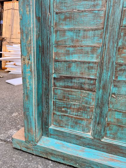 ประตูบ้านไม้บานเกล็ดสีฟ้าสวยๆ รูปที่ 7