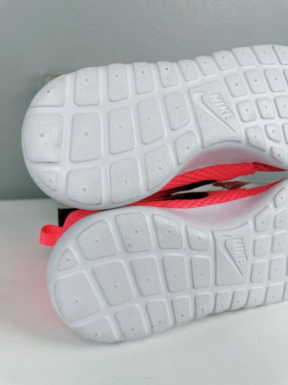 รองเท้า Nike Sz.12us46eu30cm รุ่นRoshe One BR Hot Lava สีแสด ใหม่มือ1ป้ายห้อย สภาพสวย ไม่ขาดซ่อม ใส่เที่ยววิ่งเดินลำลองได้ รูปที่ 5