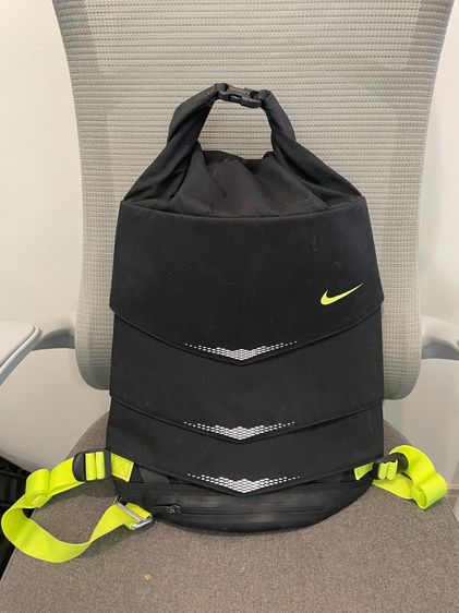 กระเป๋า Nike Backpack Mog Bolt Black Volt Gym Bag Running Training Expandable 2014 รูปที่ 5
