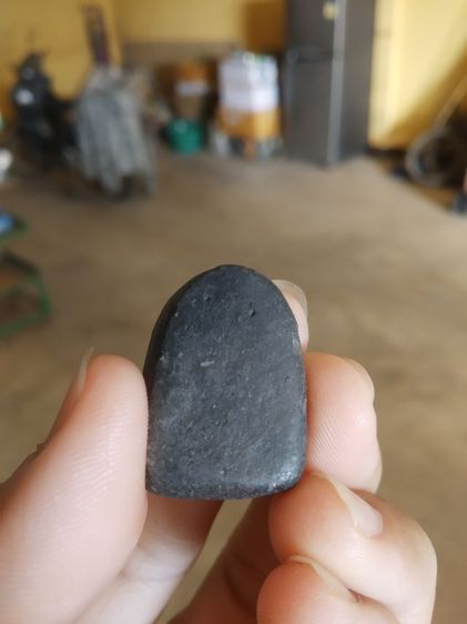 พระเนื้อดินผสมผงใบลาน(พระพิมพ์พระซุ้มกอเนื้อดำหลังเรียบ(ไม่ทราบพระเกจิที่สร้าง)(ไม่ทราบอายุและรุ่น)(290232))พระบ้านพระเครื่องราวของมงคล รูปที่ 5