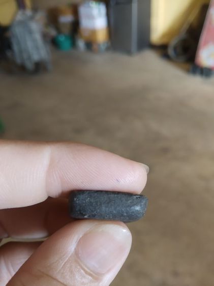 พระเนื้อดินผสมผงใบลาน(พระพิมพ์พระซุ้มกอเนื้อดำหลังเรียบ(ไม่ทราบพระเกจิที่สร้าง)(ไม่ทราบอายุและรุ่น)(290232))พระบ้านพระเครื่องราวของมงคล รูปที่ 17