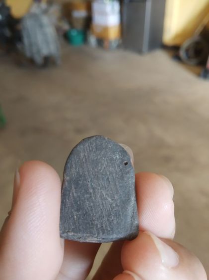 พระเนื้อดินผสมผง(พระซุ้มกอหลังเรียบออกสีเนื้อดำ(ไม่ทราบพระเกจิที่สร้าง)(ไม่ทราบอายุและรุ่น)(290233))พระบ้านพระเครื่องรางของมงคล รูปที่ 5