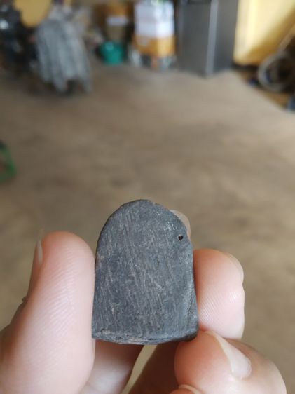 พระเนื้อดินผสมผง(พระซุ้มกอหลังเรียบออกสีเนื้อดำ(ไม่ทราบพระเกจิที่สร้าง)(ไม่ทราบอายุและรุ่น)(290233))พระบ้านพระเครื่องรางของมงคล รูปที่ 8