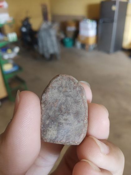 พระเนื้อดิน(พระพิมพ์พระซุ้มกอหลังเรียบสีน้ำตาลเทา(ไม่ทราบพระเกจิที่สร้าง)(ไม่ทราบอายุและรุ่น)(290237))พระบ้านพระเครื่องรางของมงคล รูปที่ 8