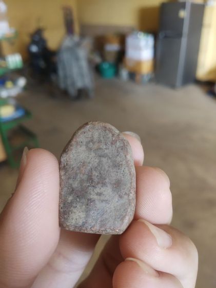 พระเนื้อดิน(พระพิมพ์พระซุ้มกอหลังเรียบสีน้ำตาลเทา(ไม่ทราบพระเกจิที่สร้าง)(ไม่ทราบอายุและรุ่น)(290237))พระบ้านพระเครื่องรางของมงคล รูปที่ 9