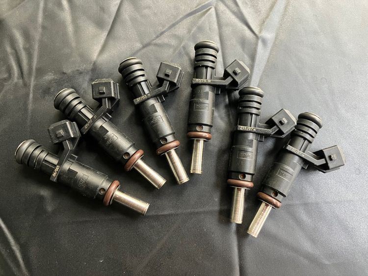 หัวฉีดน้ำมัน BMW 7531634 13537531634 ใส่ E60 E90 E65 E70 E66 E83 E85 E89 F10 F25 X3 X5 X6 Z4 เครื่อง M54b30 N52 รูปที่ 4