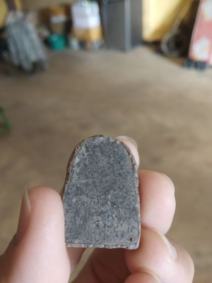 พระเนื้อดิน(พระพิมพ์พระซุ้มกอเนื้อดินหลังเรียบสีน้ำตาลเข้ม(ไม่ทราบเกจิที่สร้าง)(290239)(ไม่ทราบอายุและรุ่น))พระบ้านพระเครื่องรางของมงคล รูปที่ 8