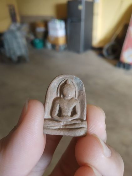 พระเนื้อดิน(พระเนื้อดินซุ้มกอหลังเรียบเนื้อออกสีน้ำตาล(ไม่ทราบพระเกจิที่สร้าง)(ไม่ทราบรุ่นและอายุ)(290242))พระบ้านพระเครื่องรางของมงคล รูปที่ 6