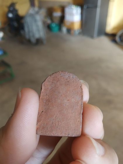 พระเนื้อดิน(พระซุ้มกอเนื้อดินหลังเรียบสีน้ำตาลแดง(พระใหม่ไม่ทราบพระเกจิที่สร้างไม่ทราบรุ่นและอายุ)(290244))พระบ้านพระเครื่องรางของมงคล รูปที่ 11