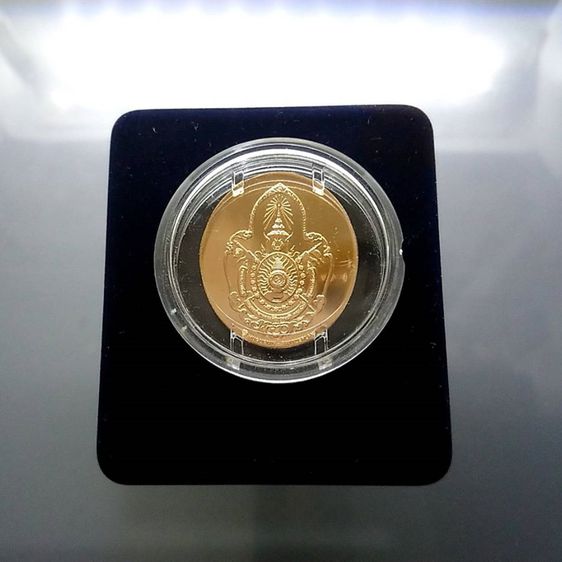 เหรียญรัชกาลที่9 ฮูกานิน ที่ระลึกสร้างพระมหาธาตุเจดีย์ภักดีประกาศ เนื้อบรอนซ์สวิส ปี2539 พร้อมกล่องเดิม รูปที่ 4