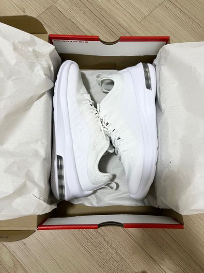 Nike Women’ s Air Max Axis Shoes - White เบอร์ 40 EUR ( 8.5 US ) รูปที่ 3