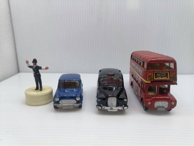 รถเหล็ก Corgi toy gift set งานเก่าอังกฤษ​ รูปที่ 2