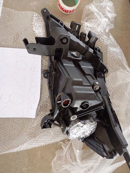 ไฟหน้า แท้   LED โปเทคเตอร นาว่าร่า NP300 รูปที่ 2