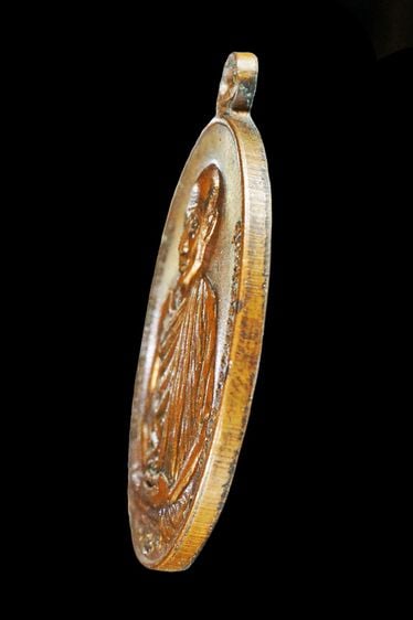 เหรียญ มทบ.7 หลวงพ่อเกษม สุสานไตรลักษณ์ ปี 2518  เนื้อทองแดง รูปที่ 3