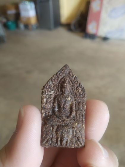 พระเนื้อผงว่านพุทธคุณ(พระพิมพ์พระยอดขุนพลพระอาจารย์นก(พิมพ์ห้าเหลี่ยม)(วัดเขาบังเหย)(จังหวัดชัยภูมิ))พระเครื่องรางของมงคลพระบ้าน รูปที่ 2