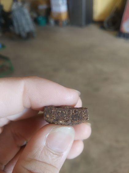 พระเนื้อผงผสมว่านพุทธคุณ(พระพิมพ์พระยอดขุนคลัง(โชคลาภร่ำรวย)(พระหลวงพ่อนก)ฐิตธัมโม(วัดเขาบังเหย)(จังหวัดชัยภูมิ))พระบ้านพระเครื่องรางของมงคล รูปที่ 18