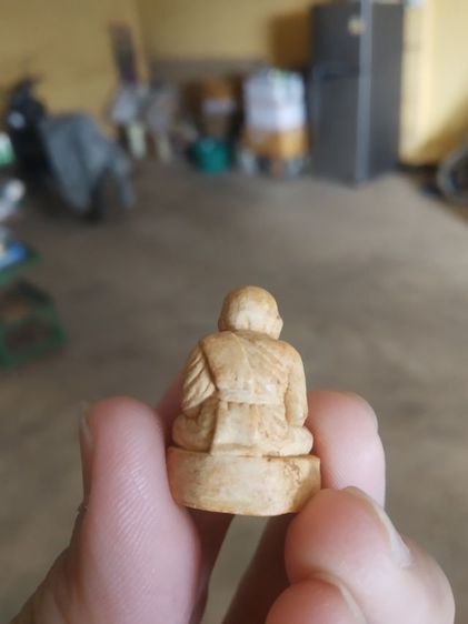 พระเนื้อว่านผสมผงพุทธคุณ(พระหลวงปู่ทวดลอยองค์(พระหลวงพ่อไฉน)(ฉันทสาโร)(วัดป่าคุณากร)(โพธิ์นิมิตร)(ขอนแก่นปี2555))พระบ้านพระเครื่องรางของมงคล รูปที่ 6