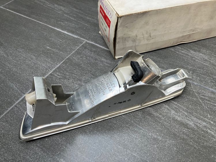 ไฟเลี้ยวขาว Honda Accord G5 รุ่นโฉมปี 1994-1997 กันชนหน้าซ้าย ของแท้ ใหม่ รูปที่ 4