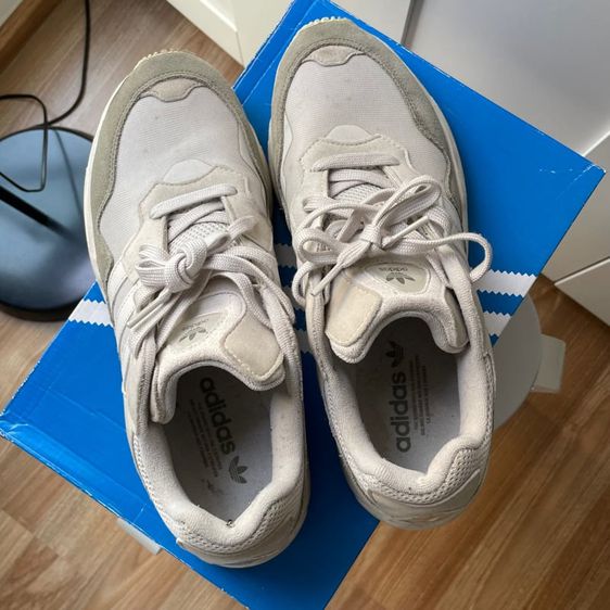 รองเท้าผ้าใบ ผ้าใบ UK 10 | EU 44 2/3 | US 10.5 ขาว ขาย ADIDAS YUNG-96