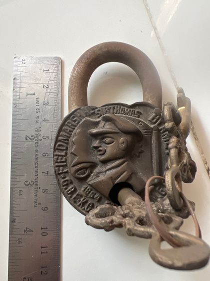 กุญแจทองเหลืองโบราณ รูปที่ 2