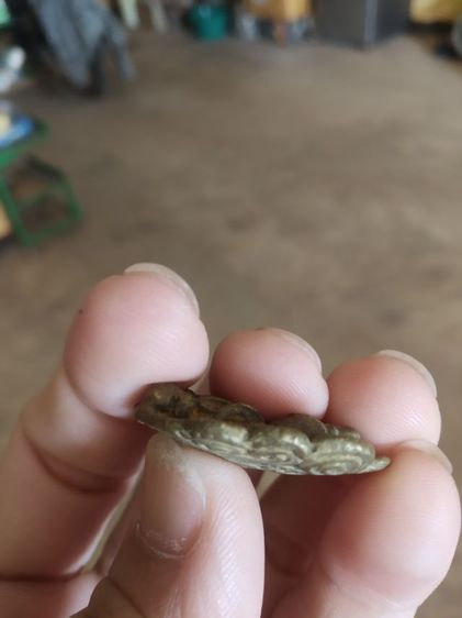 พระเนื้อทองเหลือง(พระรูปหล่อพระอุปคุตถือดอกบัวหลังยันต์(ไม่ทราบเกจิที่สร้าง)(020304))พระบ้านพระเครื่องรางของมงคล รูปที่ 18