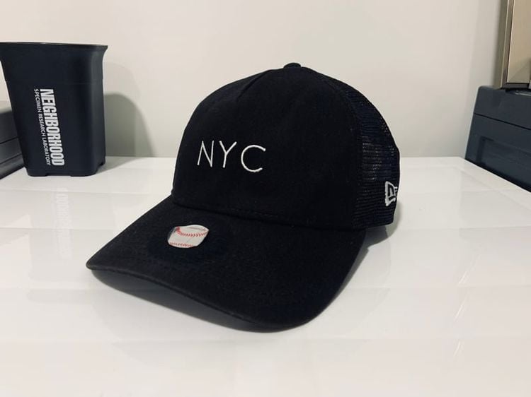 หมวก NYC by NEW ERA แท้ 💯 สภาพดีมาก ดีเทลสวย ด้านหลังปรับระดับได้ หายากน่าสะสมครับ