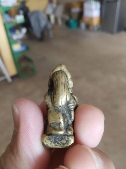 พระเนื้อทองเหลือง(พระรูปหล่อพระแม่โพสพ(เทพเจ้าหรือเทวีแห่งข้าว)พระหลวงพ่ออิ่มวัดหัวเขา(สุพรรณบุรี)(020307))พระบ้านพระเครื่องรางของมงคล รูปที่ 2