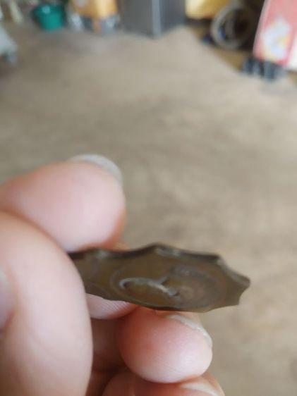 พระเหรียญ(เหรียญพระครูสาทรขันติธรรม(หลวงพ่อห่อ)หลังพระหลวงพ่อจำปาวัดหนองม่วงเก่า(จังหวัดชลบุรี))พระบ้านพระเครื่องรางของมงคล รูปที่ 14