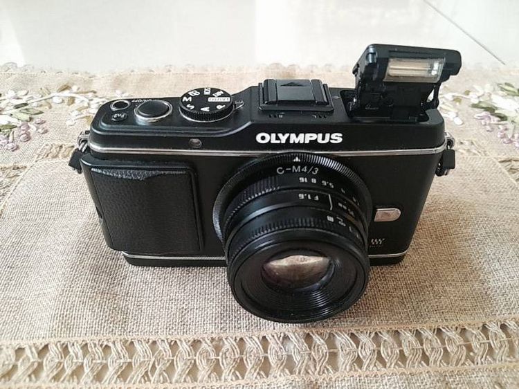ขายกล้องโอลิมปัส olympus pen e-p3 + lens 35mm F1.6 เลนส์หน้าชัดหลังเบลอ ที่ชาร์จ สายคล้องกล้อง เมม8gb จอแสดงผลแบบทัชสกรีน Full HD video รูปที่ 2