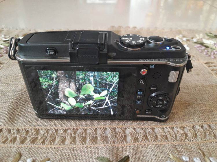 ขายกล้องโอลิมปัส olympus pen e-p3 + lens 35mm F1.6 เลนส์หน้าชัดหลังเบลอ ที่ชาร์จ สายคล้องกล้อง เมม8gb จอแสดงผลแบบทัชสกรีน Full HD video รูปที่ 10