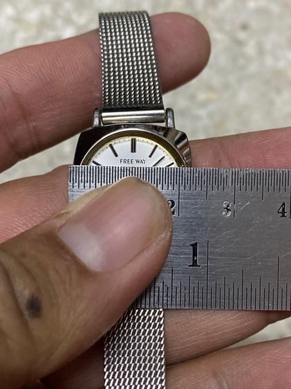 นาฬิกายี่ห้อ FREEWAY  by  Citizen ของแท้มือสอง  เรือนเล็ก  450฿ รูปที่ 7